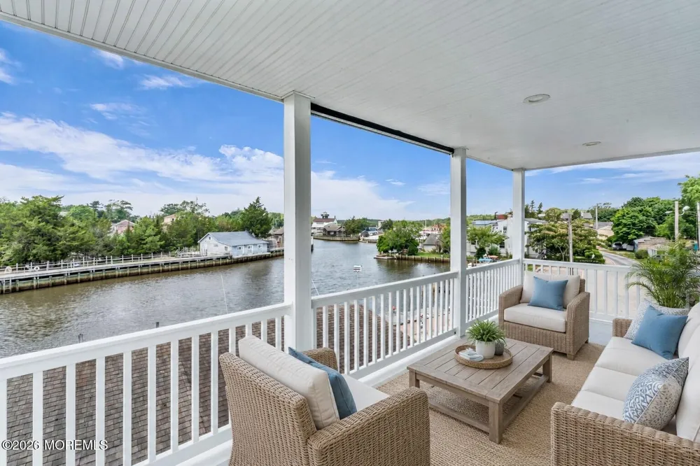 230 S Green Street Tuckerton, NJ 08087