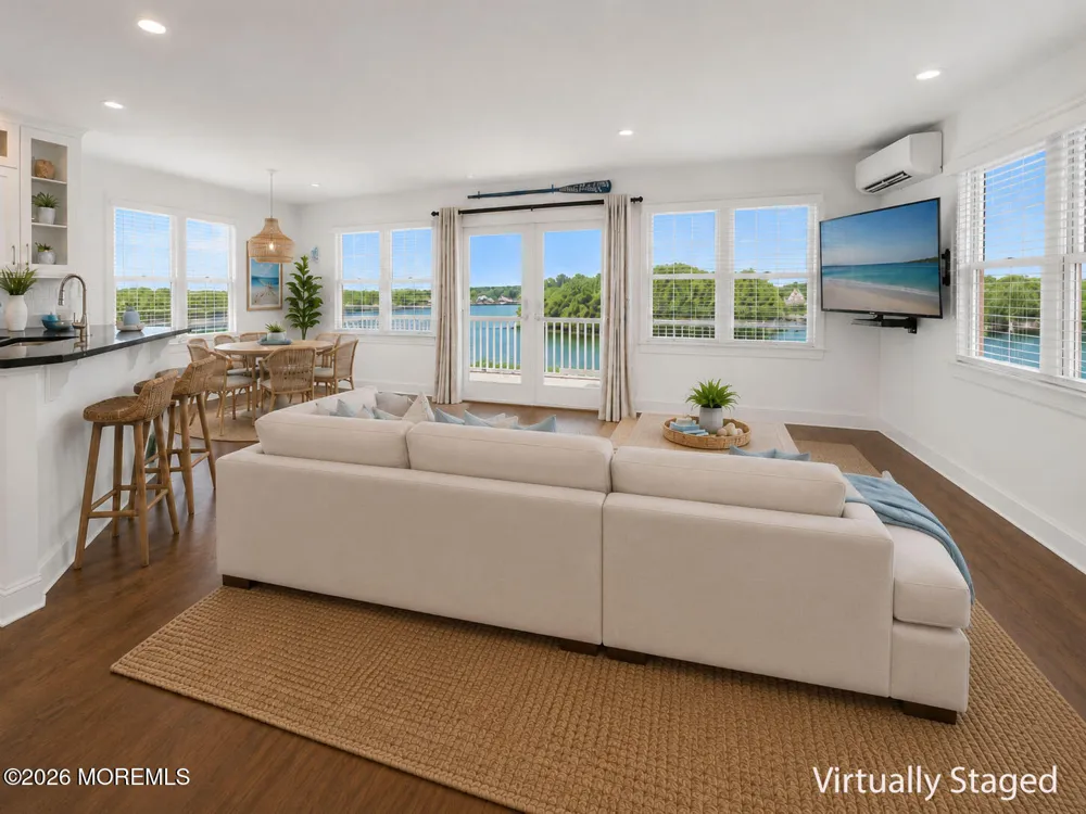 230 S Green Street Tuckerton, NJ 08087