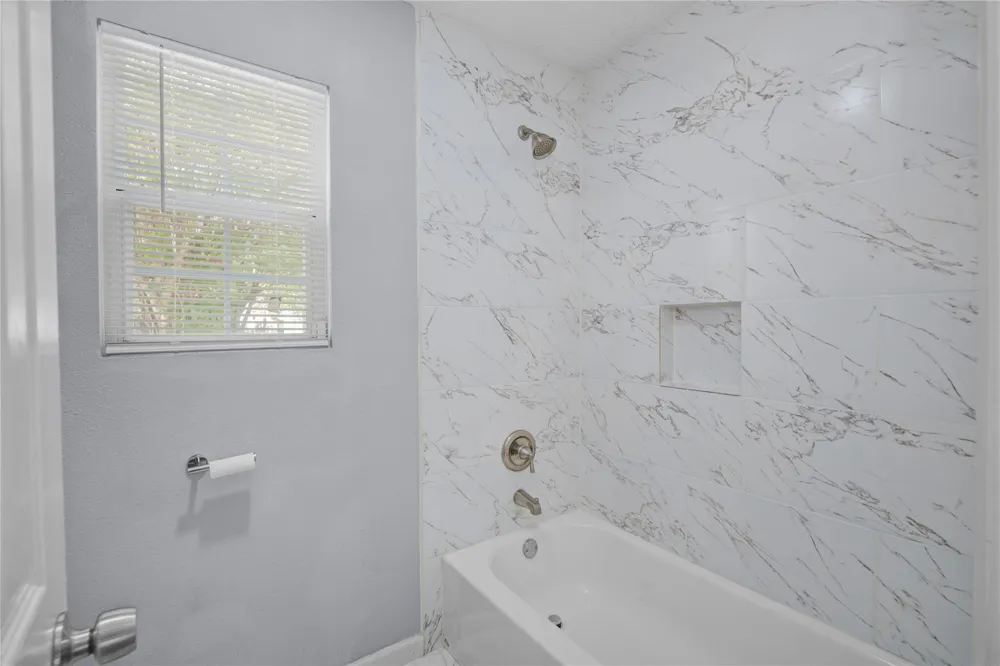 5703 Easthampton Drive #D Houston, TX 77039