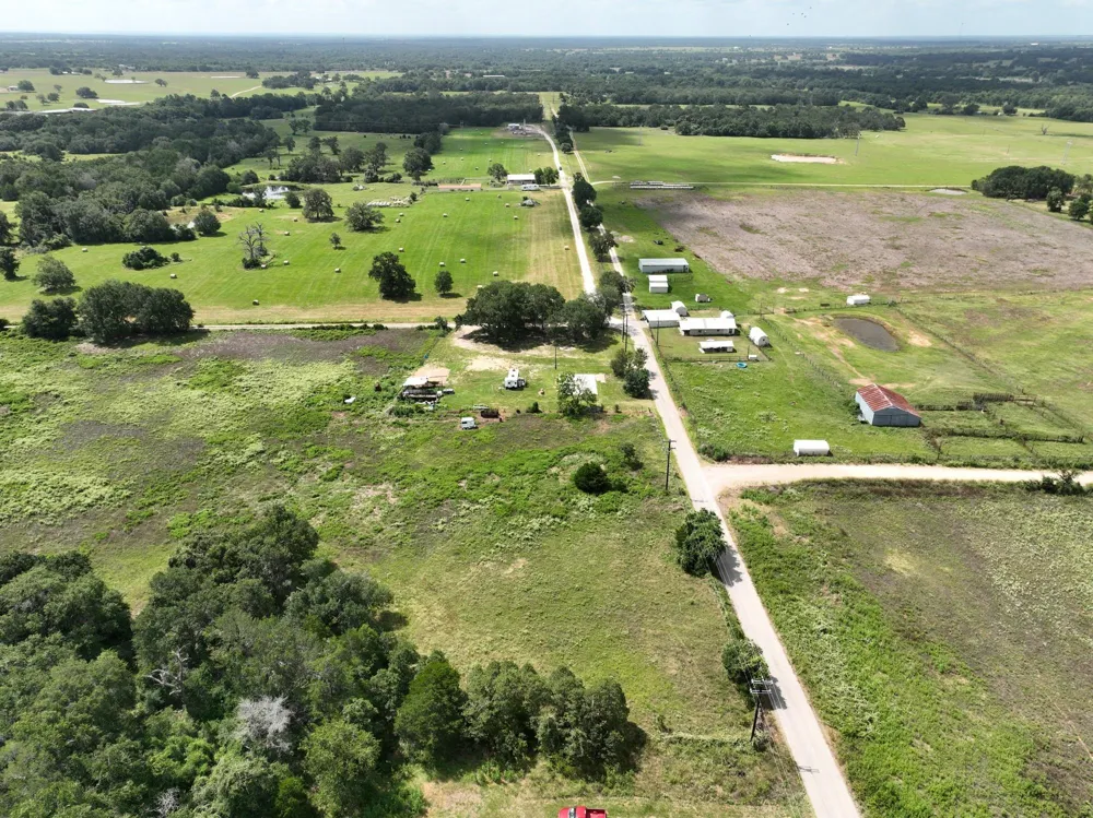 1 County Road 367 Caldwell, TX 77836