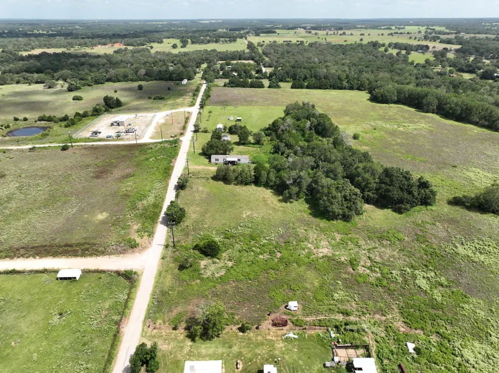 1 County Road 367 Caldwell, TX 77836