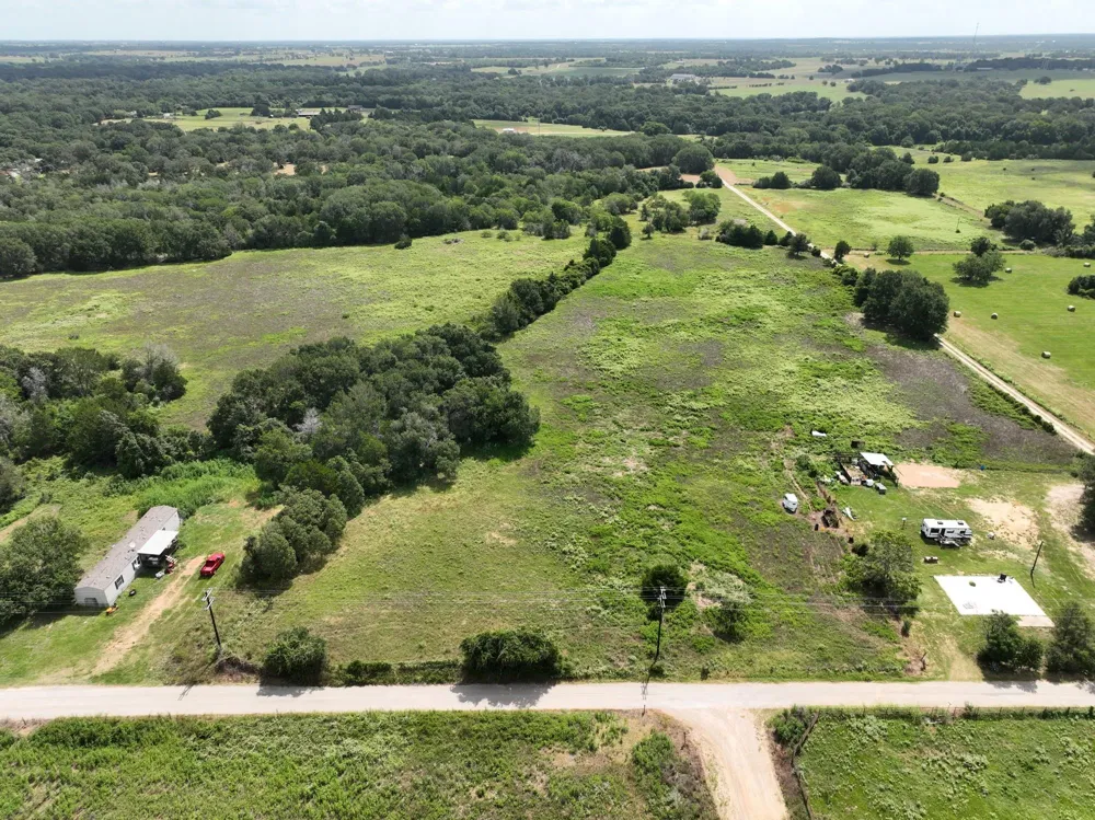 1 County Road 367 Caldwell, TX 77836