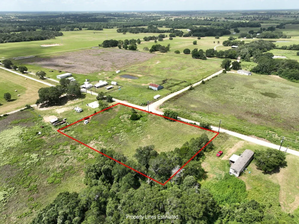 1 County Road 367 Caldwell, TX 77836