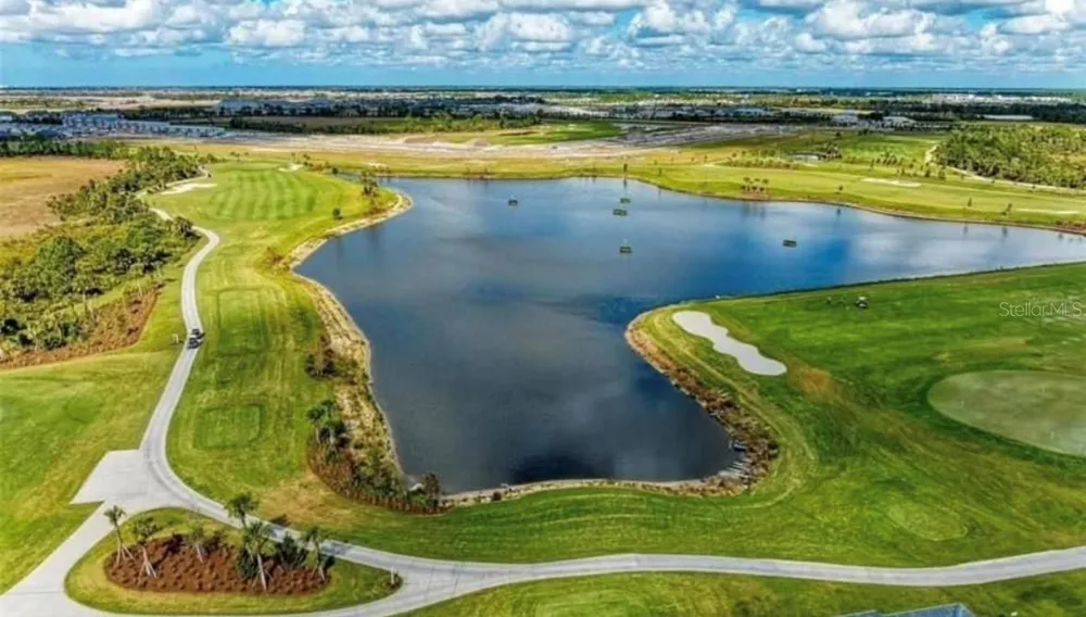 12520 GALAPAGOS CT. #201 Venice, FL 34293