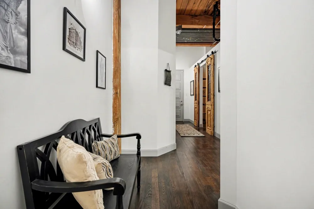 2400 Mechanic Street #101 Galveston, TX 77550