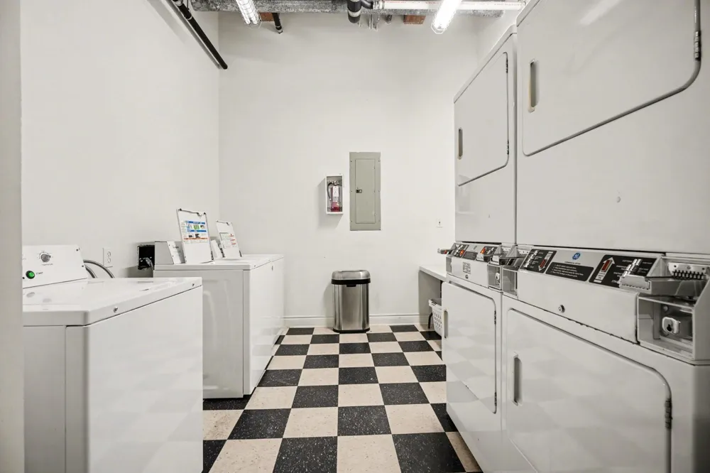 2400 Mechanic Street #101 Galveston, TX 77550