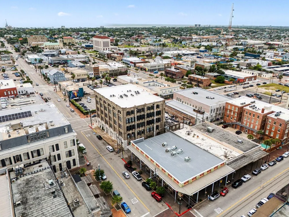 2400 Mechanic Street #101 Galveston, TX 77550