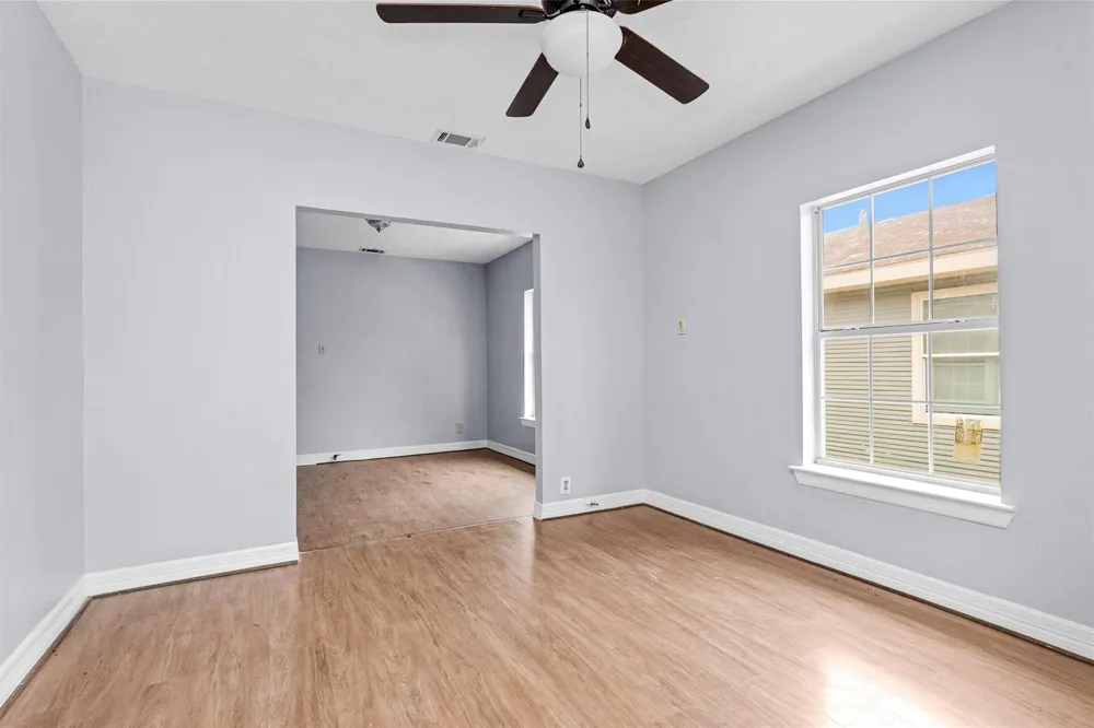 4522 Canal Street Houston, TX 77011