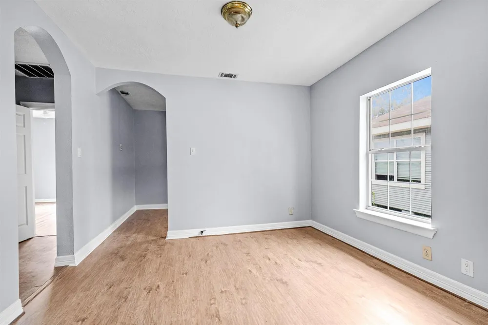 4522 Canal Street Houston, TX 77011