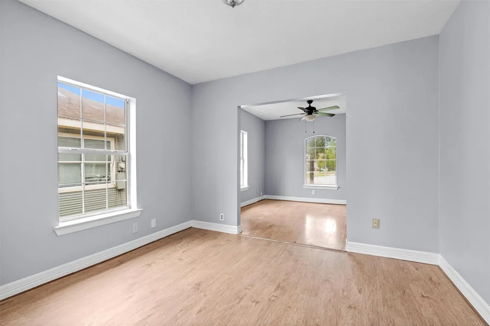 4522 Canal Street Houston, TX 77011