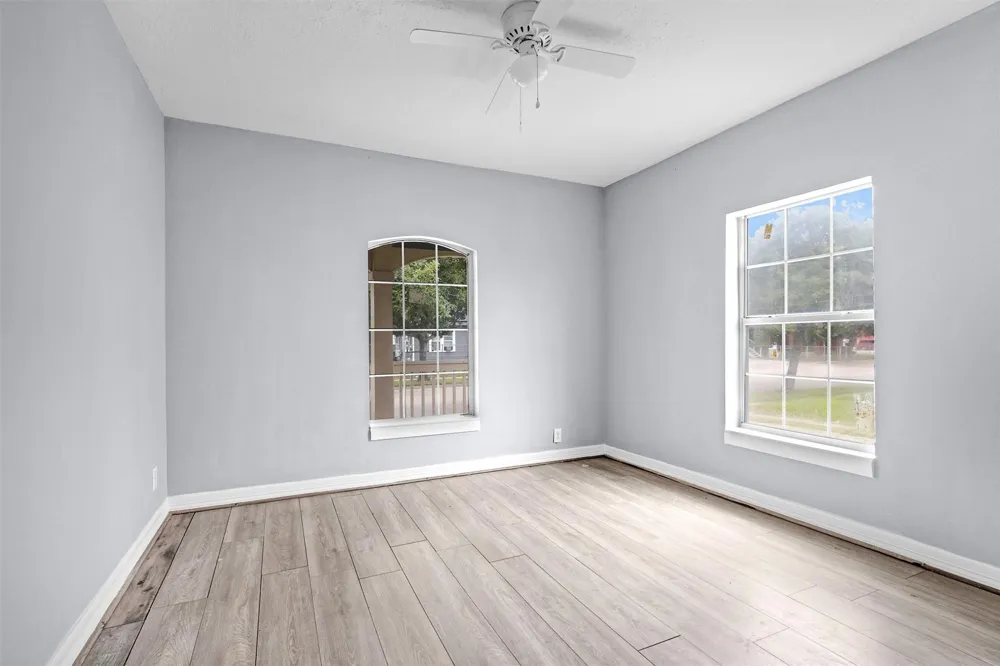 4522 Canal Street Houston, TX 77011