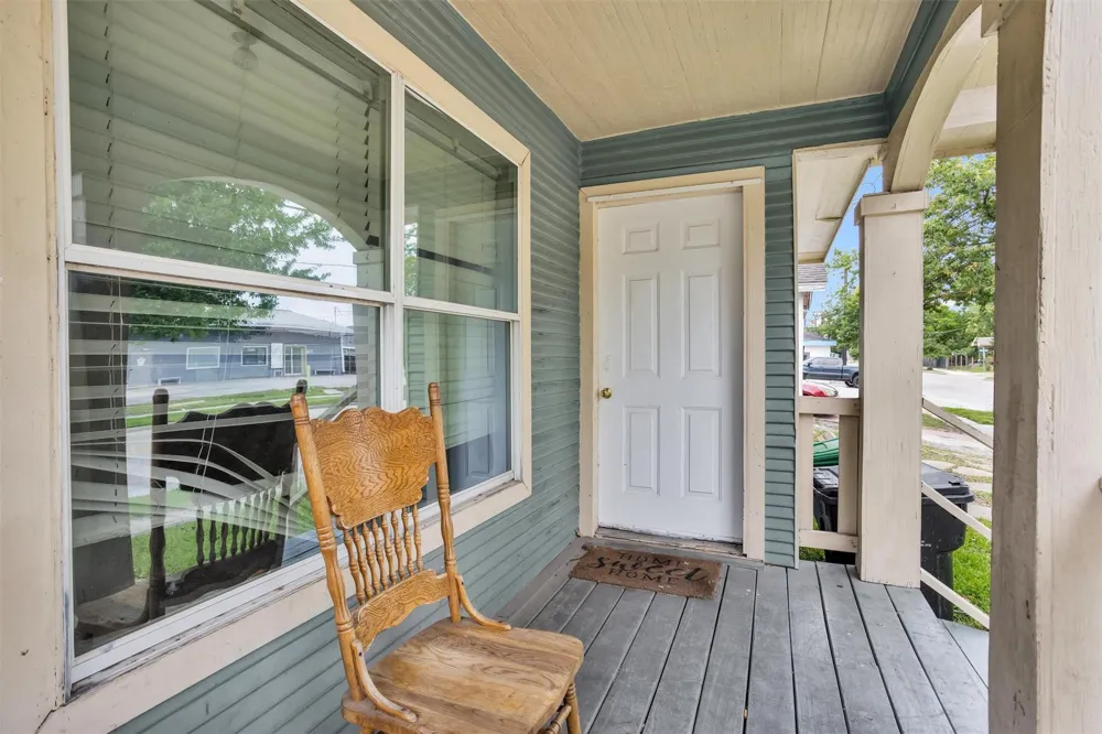 4522 Canal Street Houston, TX 77011