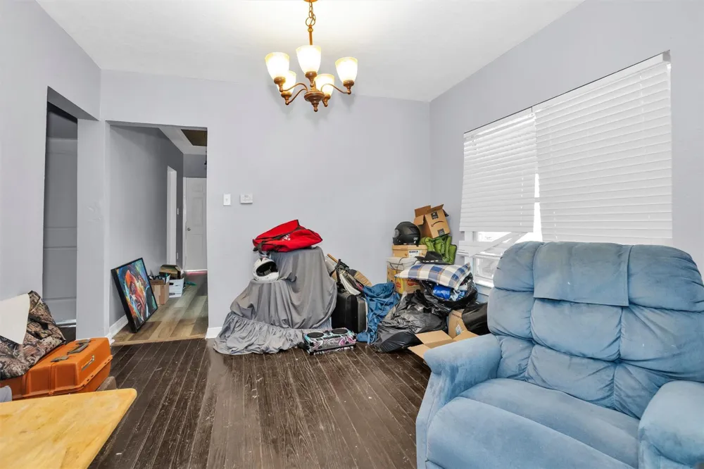 4522 Canal Street Houston, TX 77011