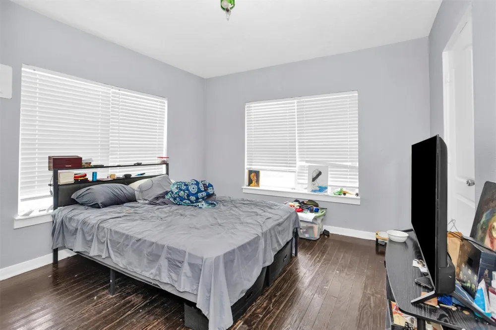 4522 Canal Street Houston, TX 77011