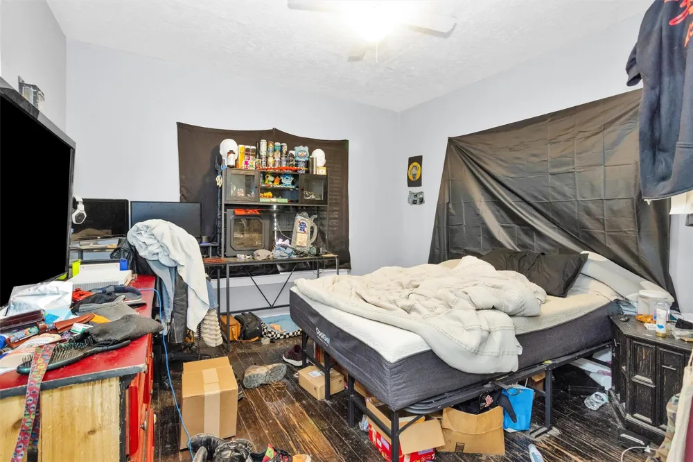 4522 Canal Street Houston, TX 77011