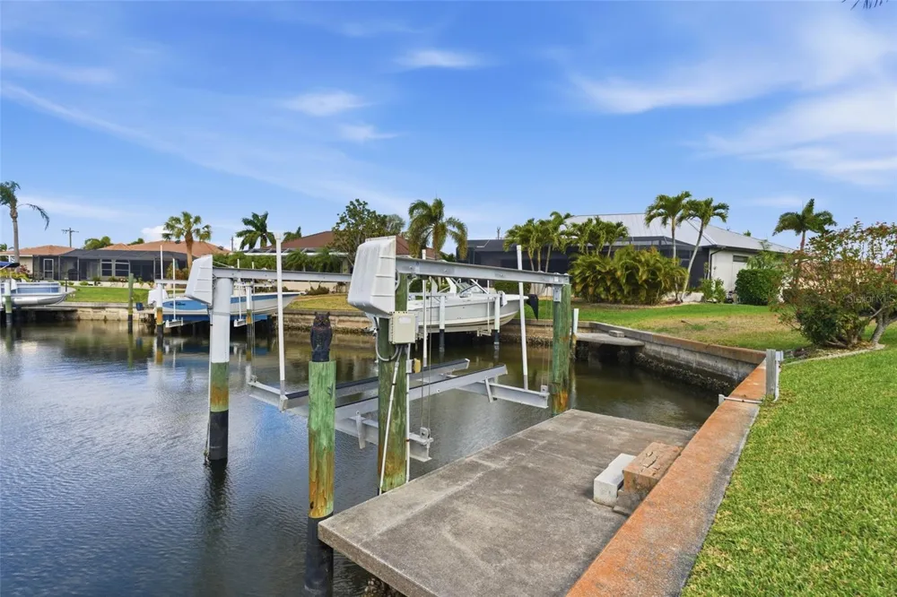 1318 PENGUIN COURT Punta Gorda, FL 33950