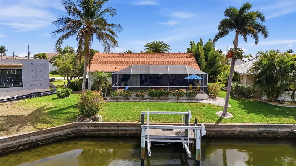 1318 PENGUIN COURT Punta Gorda, FL 33950