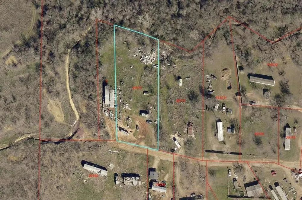 101 Trails End Circle Weatherford, TX 76086