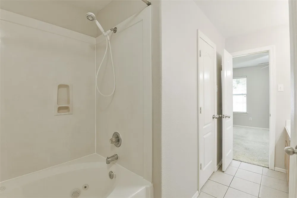24415 Strong Pine Drive Huffman, TX 77336