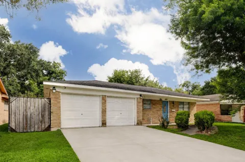 6751 Richwood Road