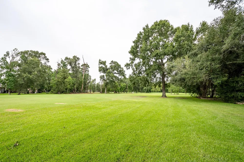 Aloft Ct Crosby, TX 77532