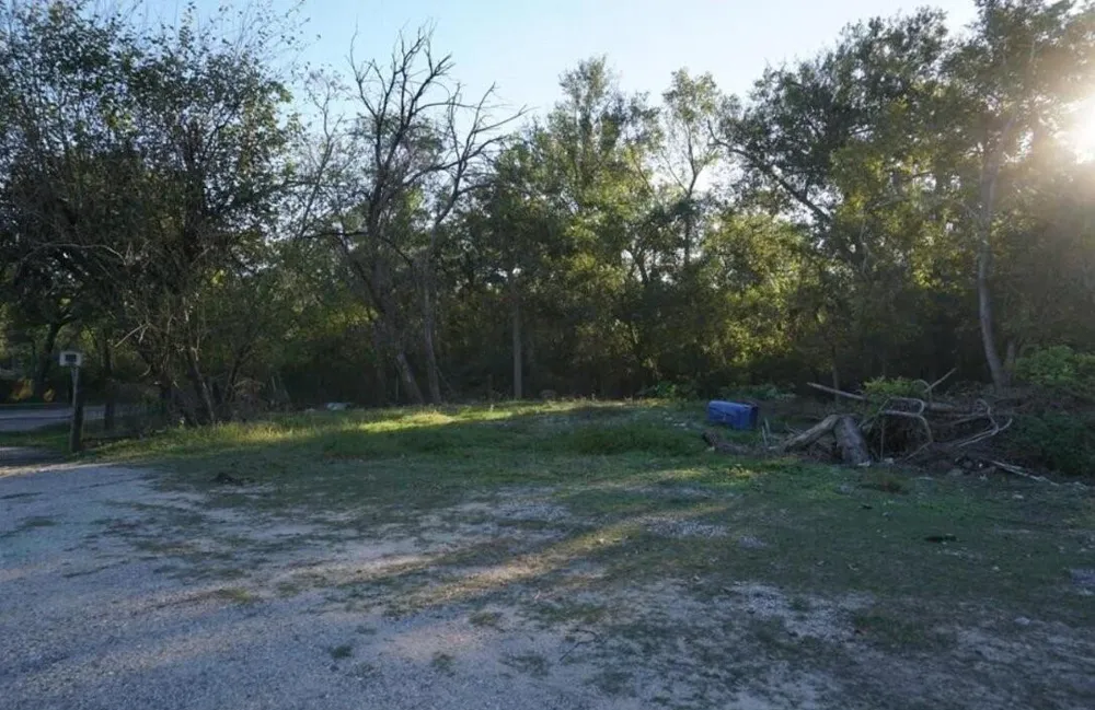 424 S Avenue D Humble, TX 77338