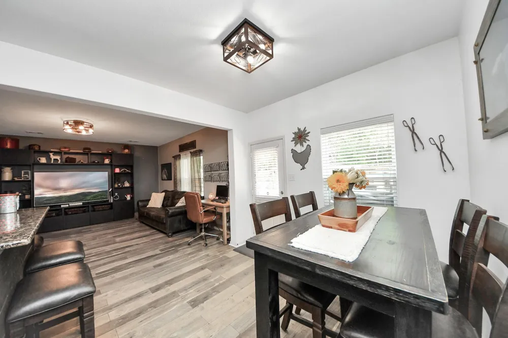 415 Hawks View Drive La Marque, TX 77568