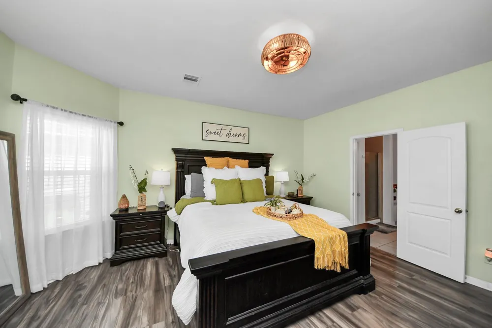415 Hawks View Drive La Marque, TX 77568