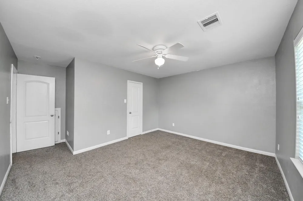 415 Hawks View Drive La Marque, TX 77568