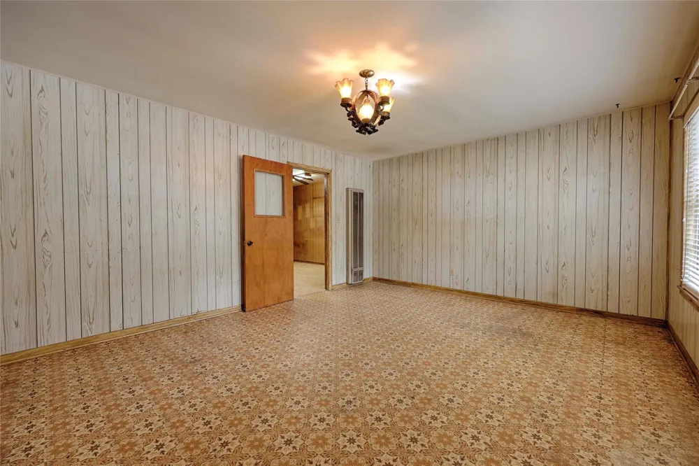 200 Young Street Hallettsville, TX 77964