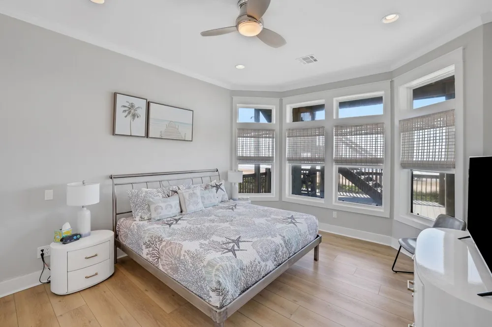 2396 Sand Drift Lane Crystal Beach, TX 77650