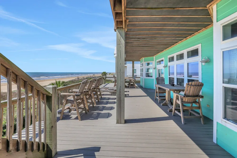 2396 Sand Drift Lane Crystal Beach, TX 77650