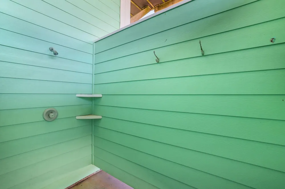 2396 Sand Drift Lane Crystal Beach, TX 77650