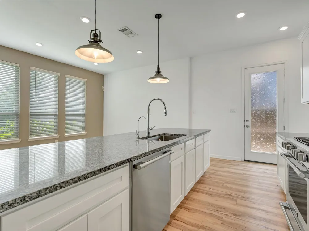 10630 Cabot Trail Iowa Colony, TX 77583