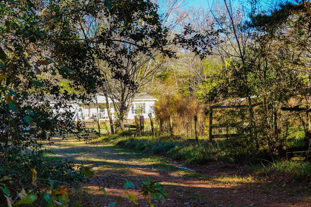 112 Highland Drive Huntsville, TX 77320