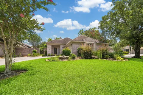 2823 Strathford Lane