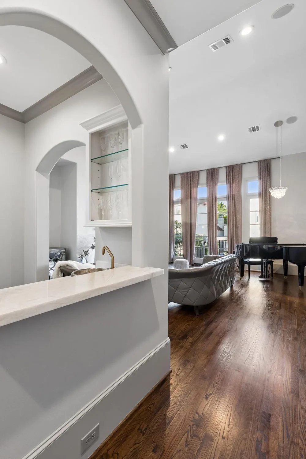 2518 Westgate Drive #A Houston, TX 77019