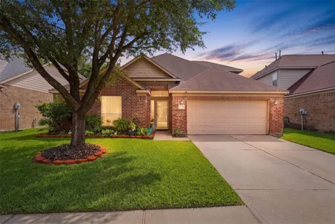 4231 Tree Moss Place