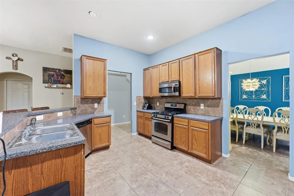4231 Tree Moss Place Humble, TX 77346