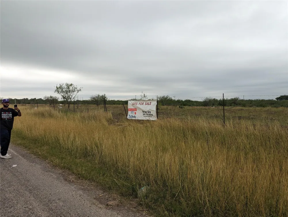 30 State Highway 281 Premont, TX 78375