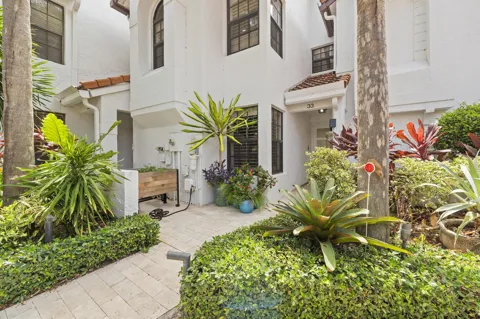 2359 Treasure Isle Drive #33