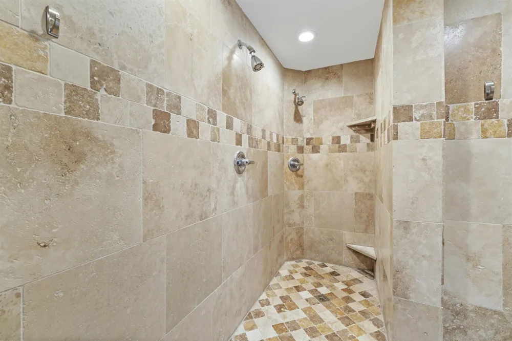 2359 Treasure Isle Drive #33 Palm Beach Gardens, FL 33410