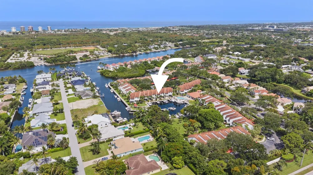 2359 Treasure Isle Drive #33 Palm Beach Gardens, FL 33410