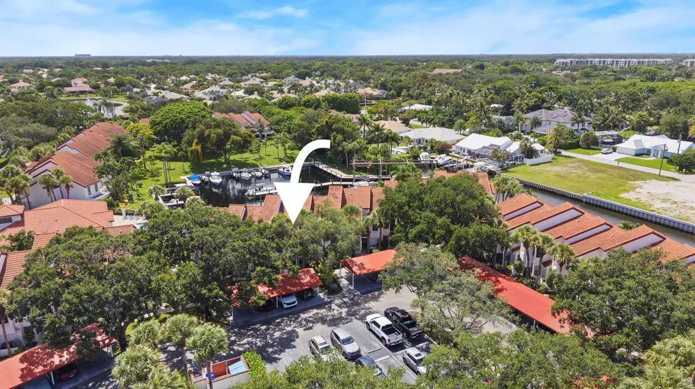 2359 Treasure Isle Drive #33 Palm Beach Gardens, FL 33410