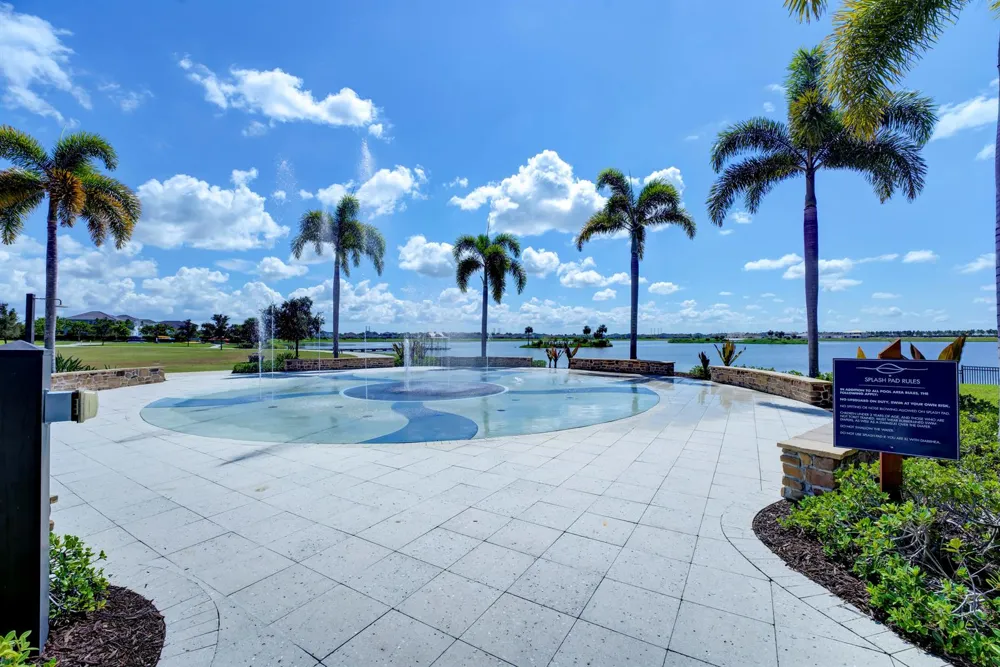1689 Wandering Willow Way Loxahatchee, FL 33470