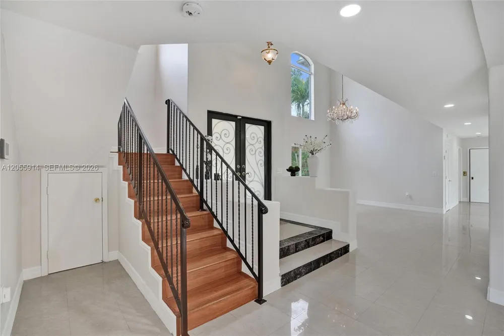 4665 SW 159th Ct Miami, FL 33185