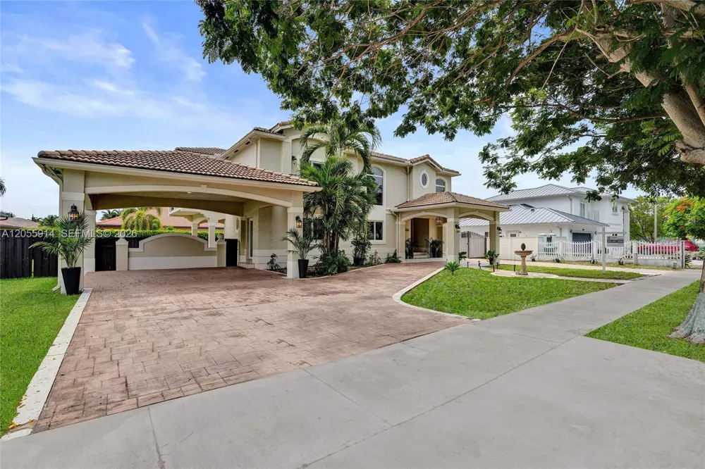 4665 SW 159th Ct Miami, FL 33185