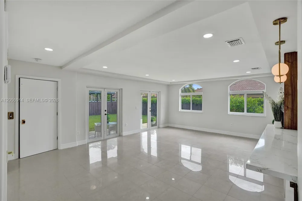 4665 SW 159th Ct Miami, FL 33185