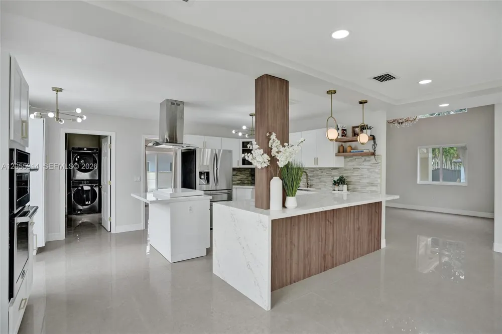 4665 SW 159th Ct Miami, FL 33185