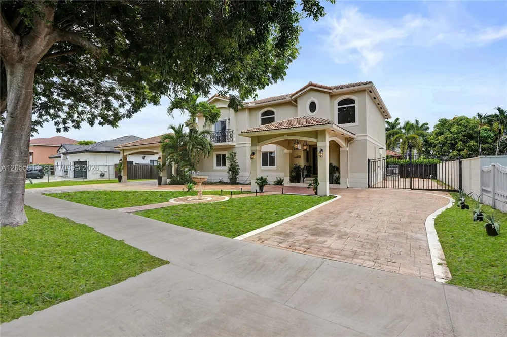 4665 SW 159th Ct Miami, FL 33185